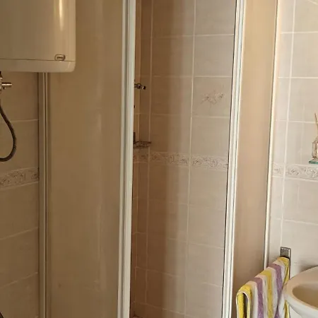 Calla 3 Apartment-main Square,in The Shooping Center - Parking Slot With Securiti And Video Apartment
