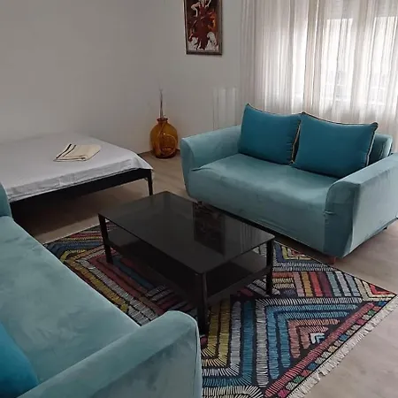 Calla 3 Apartment-main Square,in The Shooping Center - Parking Slot With Securiti And Video * Skopje