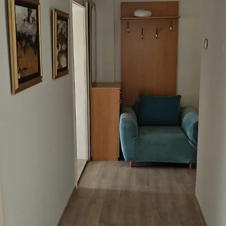 Apartment Calla 3 Apartment-main Square,in The Shooping Center - Parking Slot With Securiti And Video Skopje